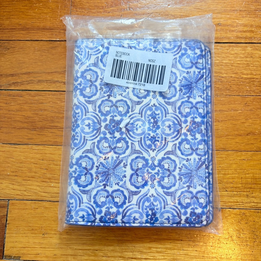 NEW 5"x7" Notebook Journal Blue Tile Print Padded Cover Spiral
